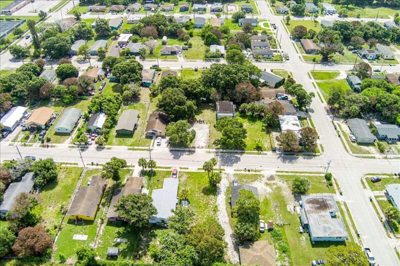 807 N 22nd N Street, Fort Pierce, FL 34950 Photo