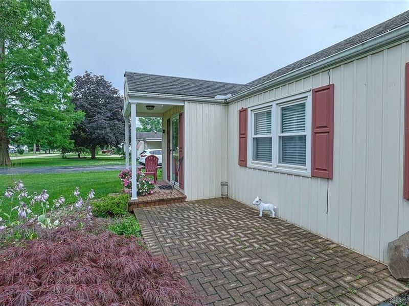 122 Kenec Drive, Middletown, OH 45042 Photo 2