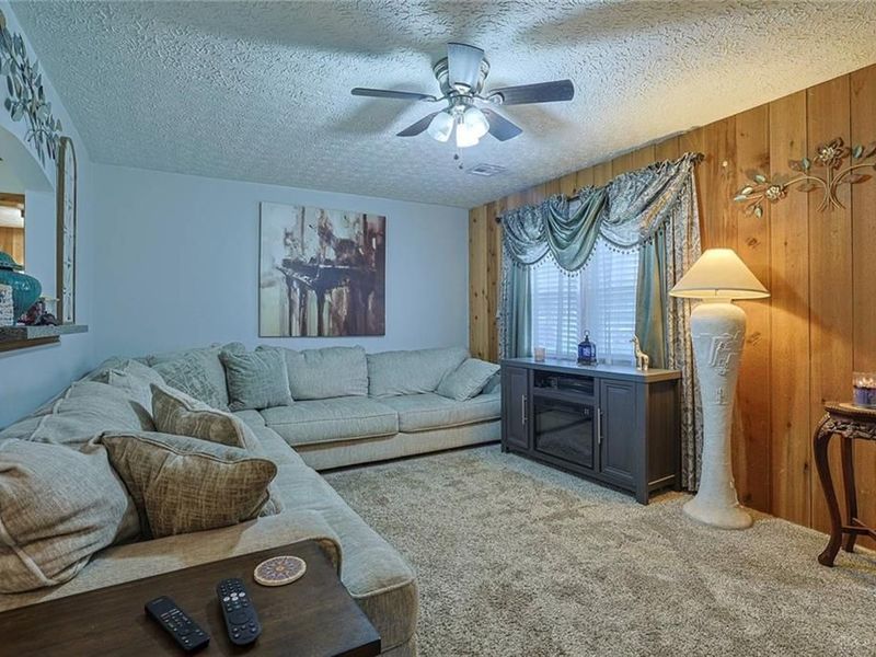 122 Kenec Drive, Middletown, OH 45042 Photo 5
