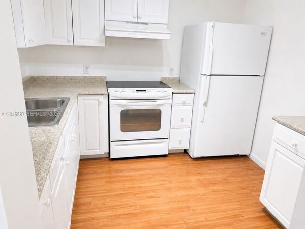11925 NE 2nd Ave , Unit B315, North Miami, FL 33161