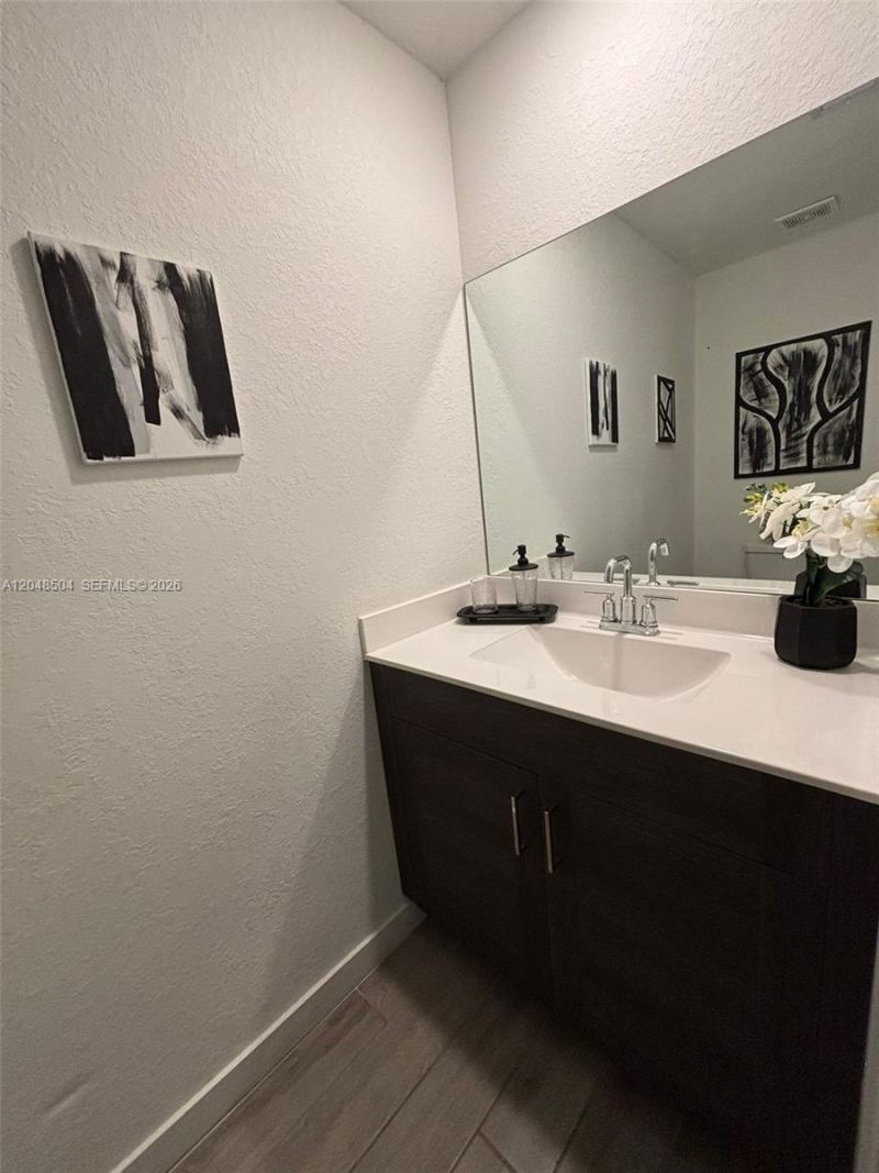 830 SE 19th St , Homestead, FL 33034 Photo