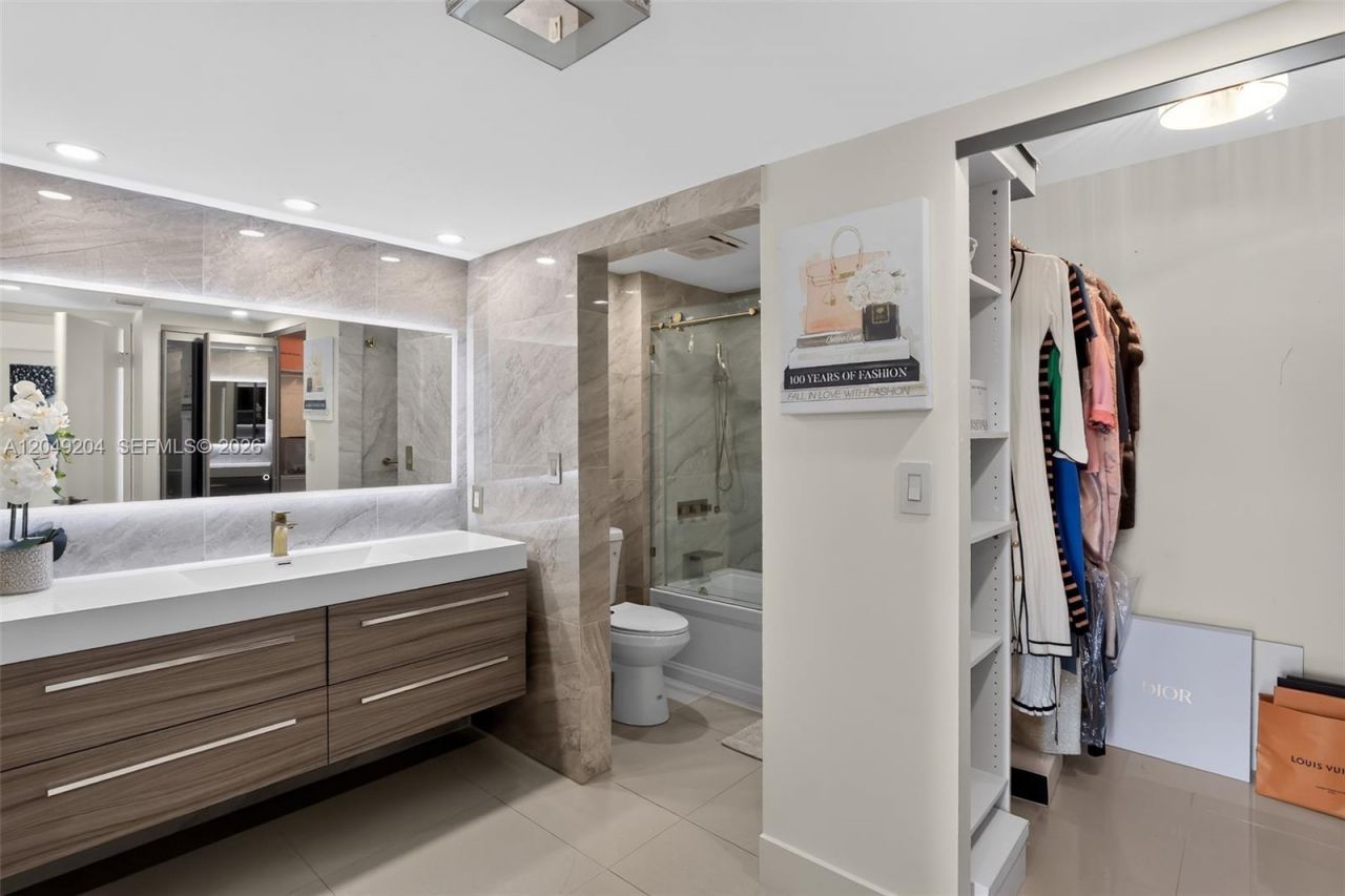 20505 E Country Club Dr, Unit 1739, Aventura, FL 33180 Photo