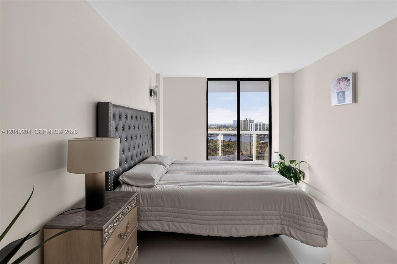 20505 E Country Club Dr, Unit 1739, Aventura, FL 33180 Photo