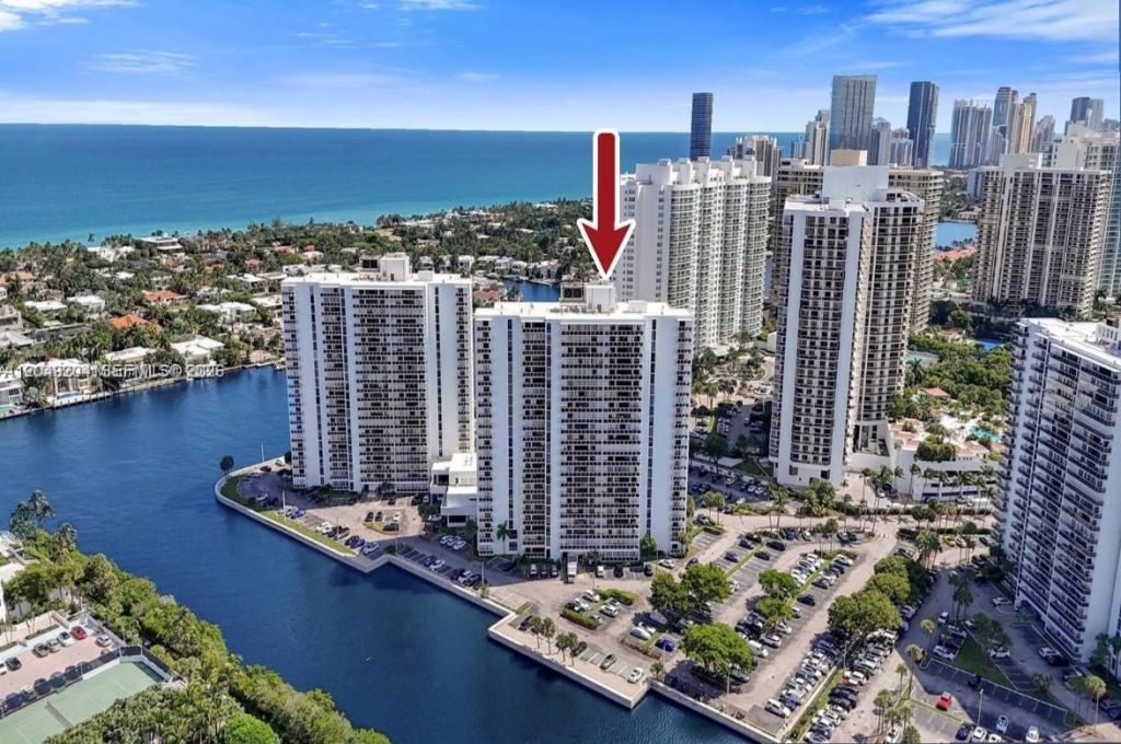 20505 E Country Club Dr, Unit 1739, Aventura, FL 33180 Photo