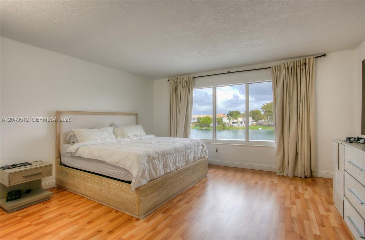 7389 W 18th Ave, Unit 7389, Hialeah, FL 33014 Photo