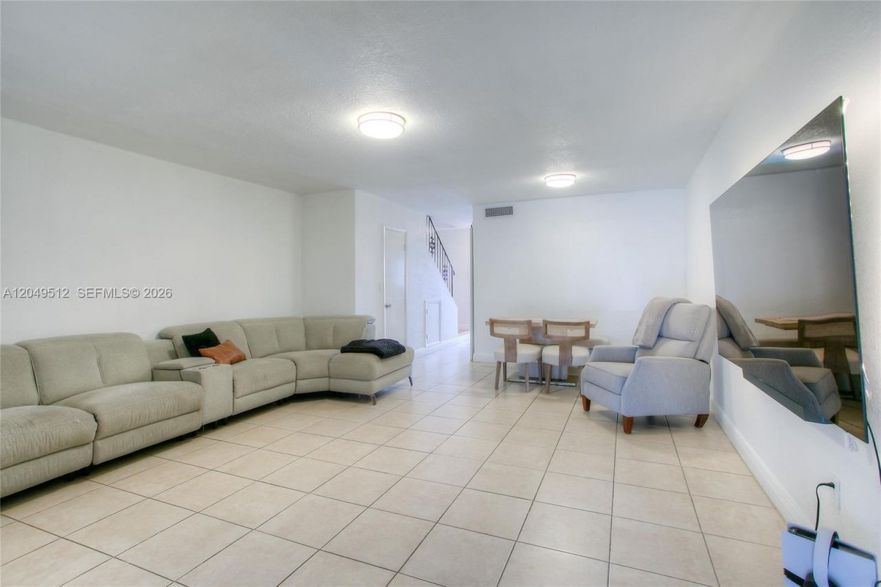 7389 W 18th Ave, Unit 7389, Hialeah, FL 33014 Photo