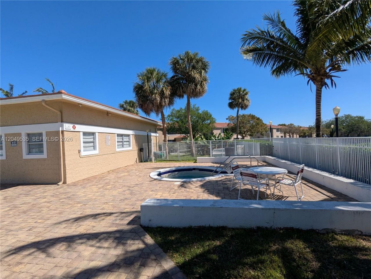 807 Twin Lakes Dr , Unit 32-G, Coral Springs, FL 33071 Photo