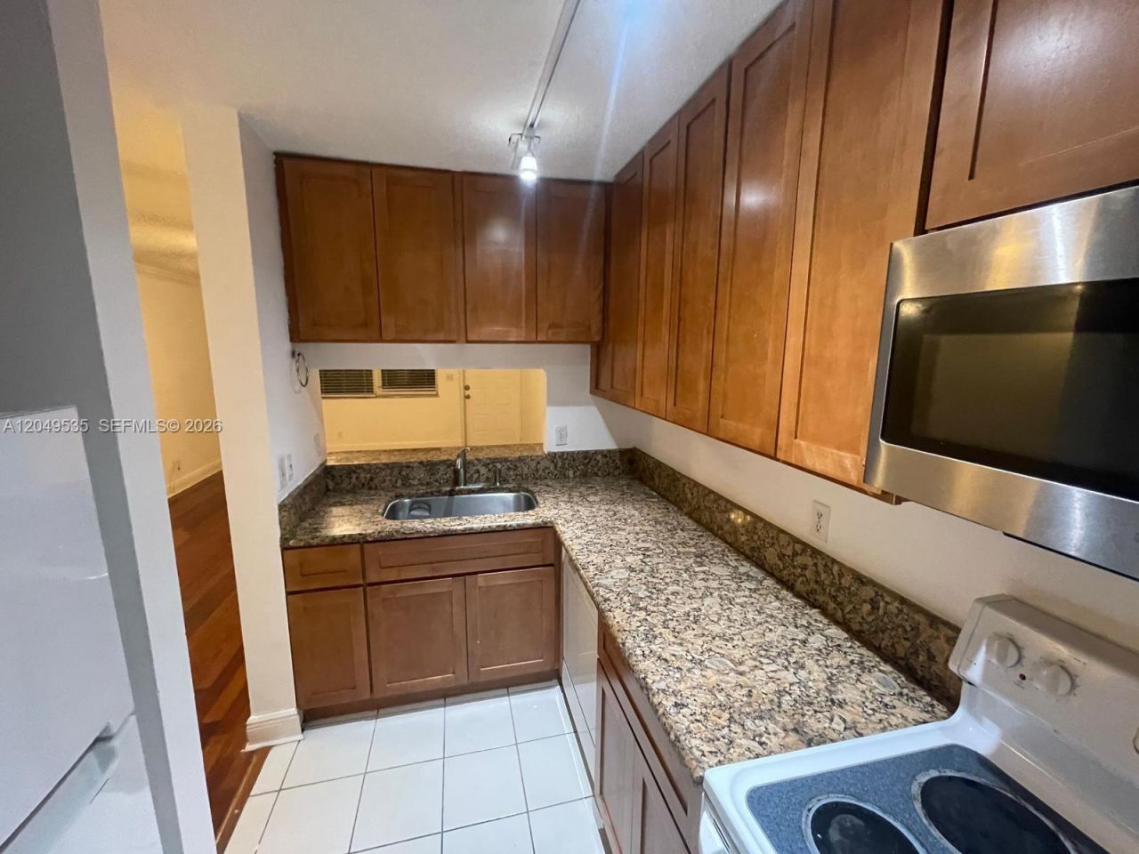807 Twin Lakes Dr , Unit 32-G, Coral Springs, FL 33071 Photo