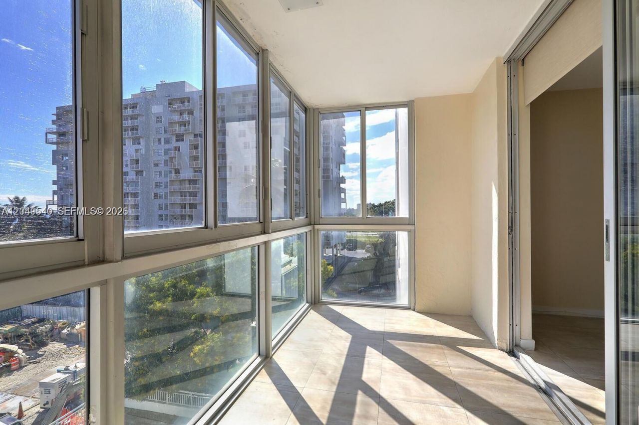 145 SE 25th Rd , Unit 502, Miami, FL 33129 Photo