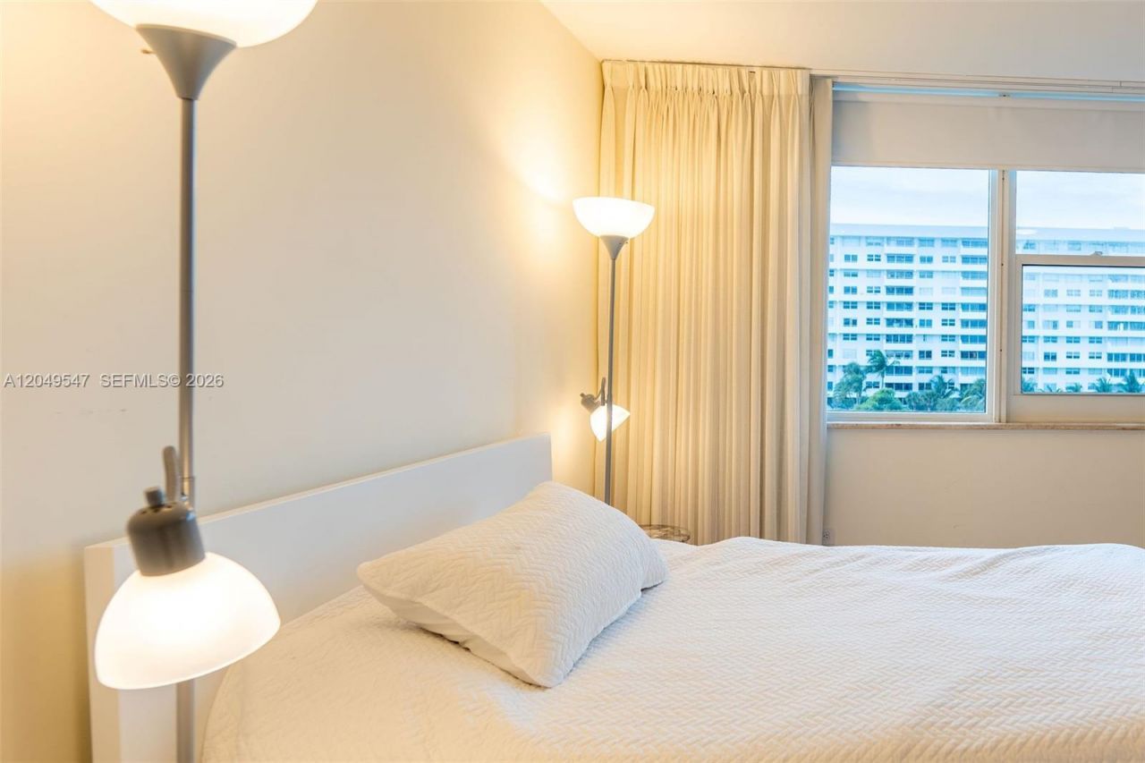 200 Ocean Lane Dr, Unit 501, Key Biscayne, FL 33149 Photo