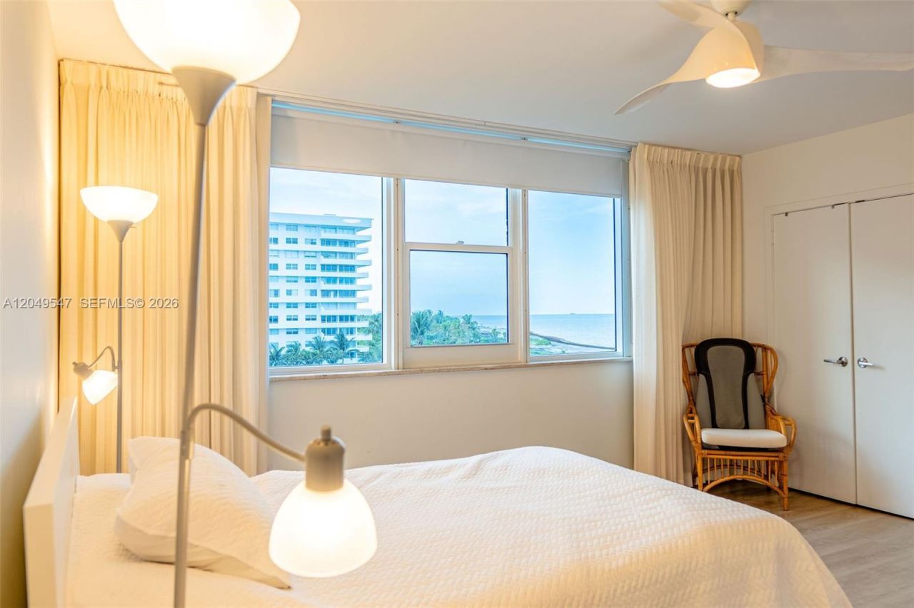 200 Ocean Lane Dr, Unit 501, Key Biscayne, FL 33149 Photo