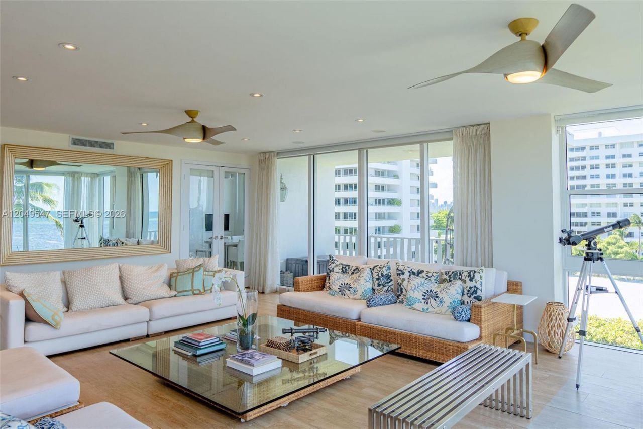 200 Ocean Lane Dr, Unit 501, Key Biscayne, FL 33149 Photo