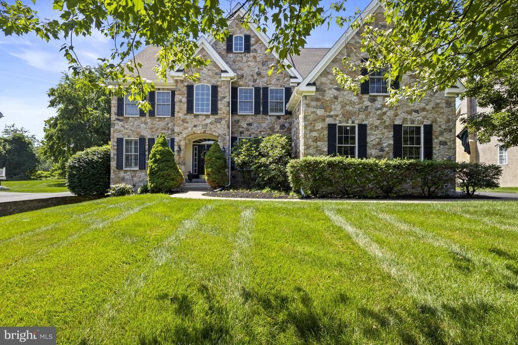 105 FOREST DRIVE , KENNETT SQUARE, PA 19348