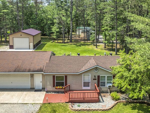 2027 Rosalind Avenue, Grayling, MI 49738