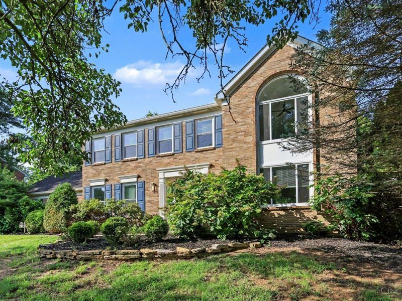 6983 Treeridge Drive, Anderson Twp, OH 45244 Photo 2