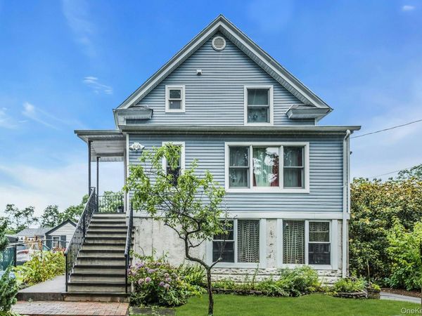 34 Preston Street , Port Washington, NY 11050