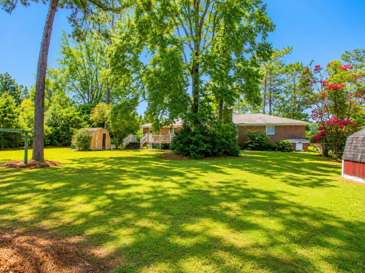 2112 W Carolina Avenue Photo 30