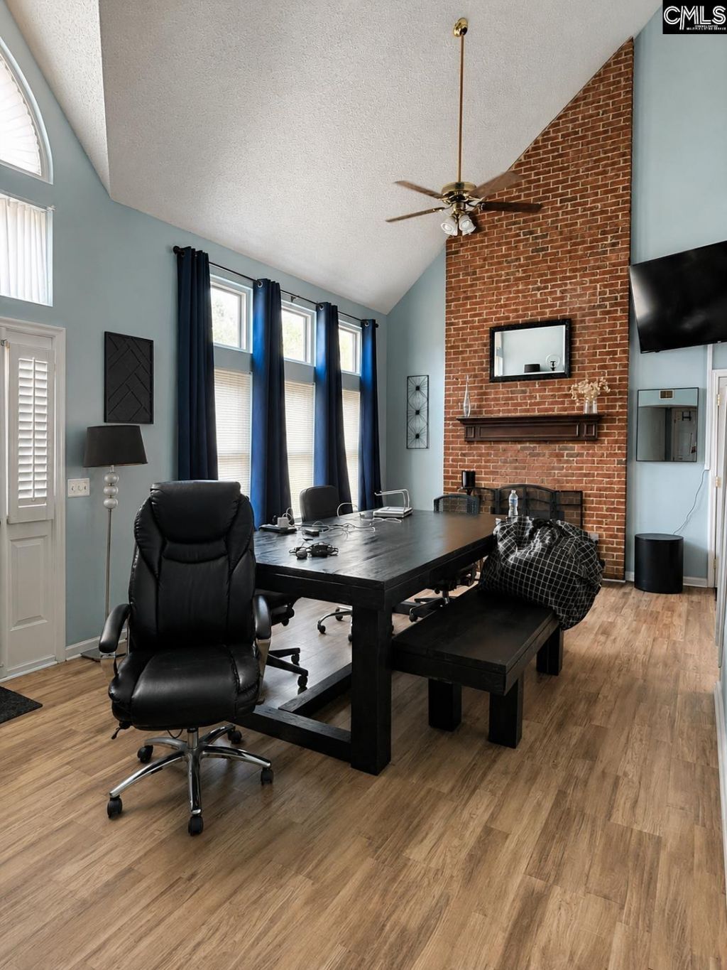 133 Darby Way Photo 6