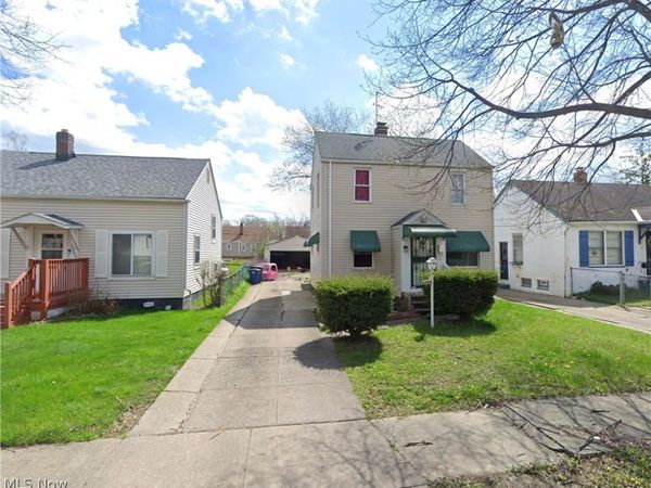 15804 Cloverside Avenue, Cleveland, OH 44128