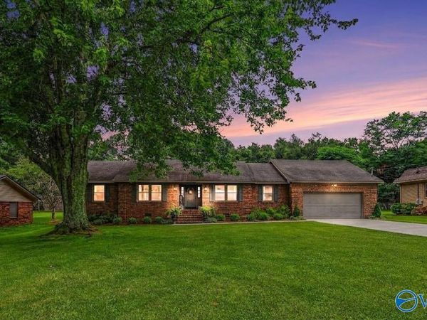 1404 Bains Street, Albertville, AL 35950