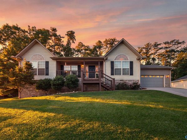1834 Sheila Avenue, Southside, AL 35907