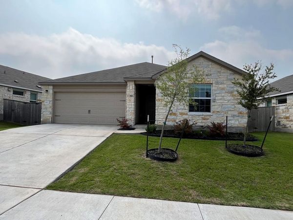 112 Wolseley DR, Hutto, TX 78634
