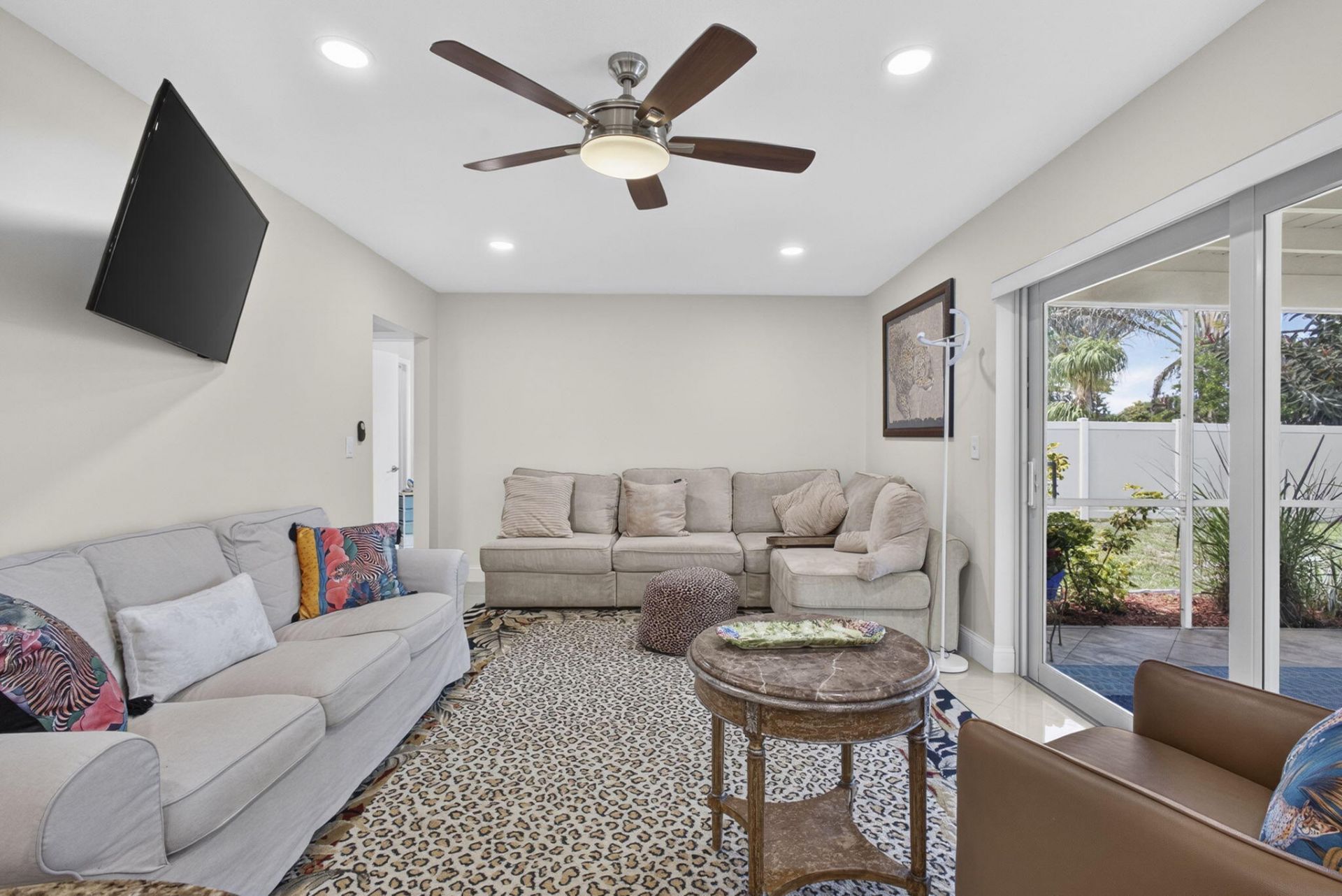 9860 Honeysuckle Avenue, Palm Beach Gardens, FL 33410 Photo