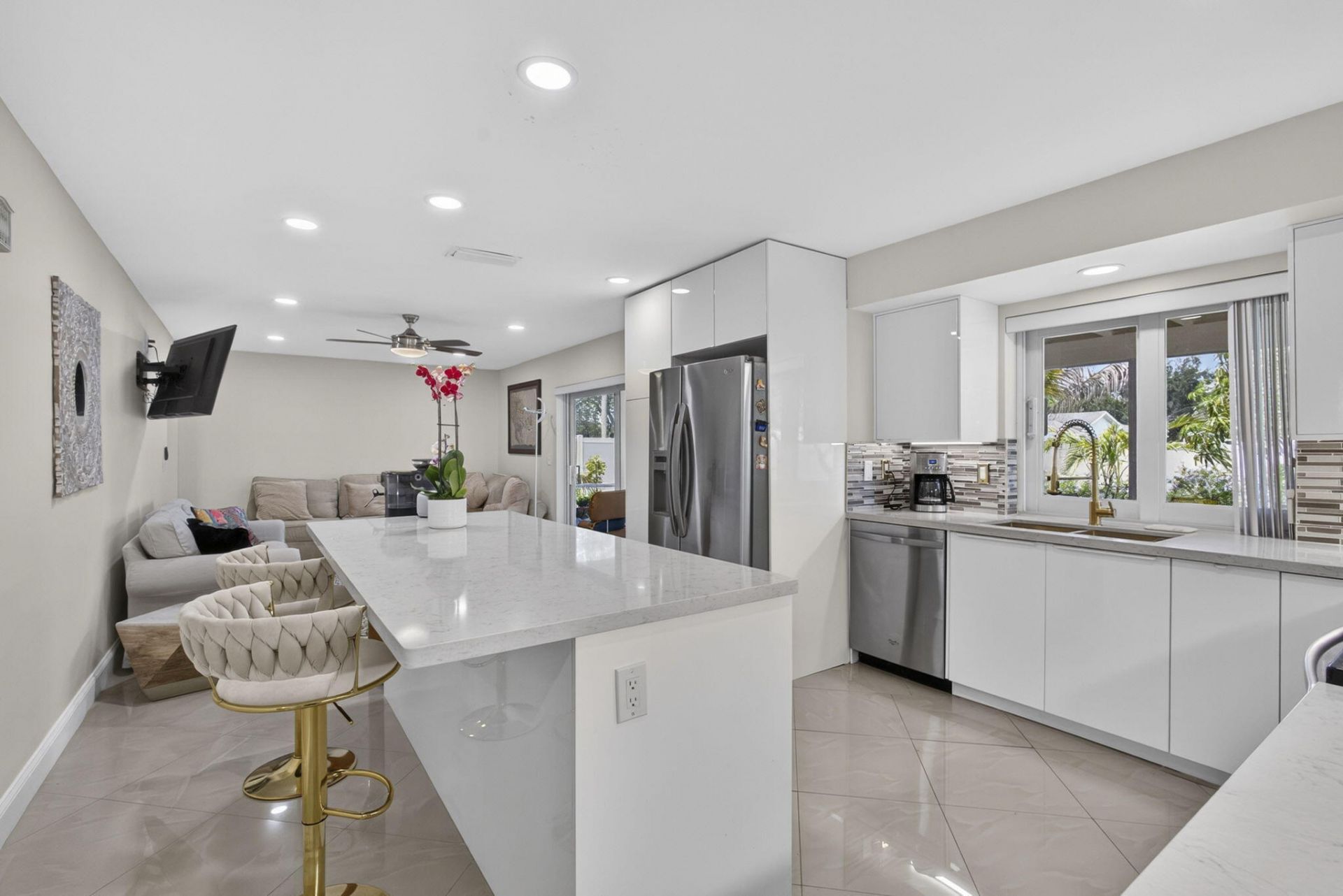 9860 Honeysuckle Avenue, Palm Beach Gardens, FL 33410 Photo