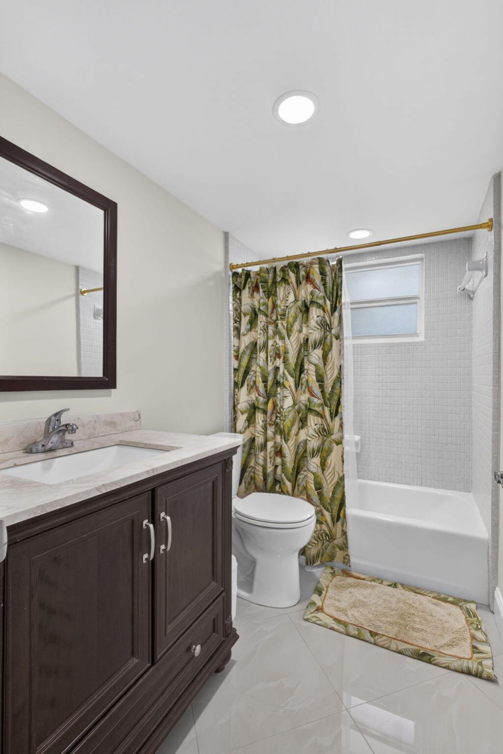 9860 Honeysuckle Avenue, Palm Beach Gardens, FL 33410 Photo