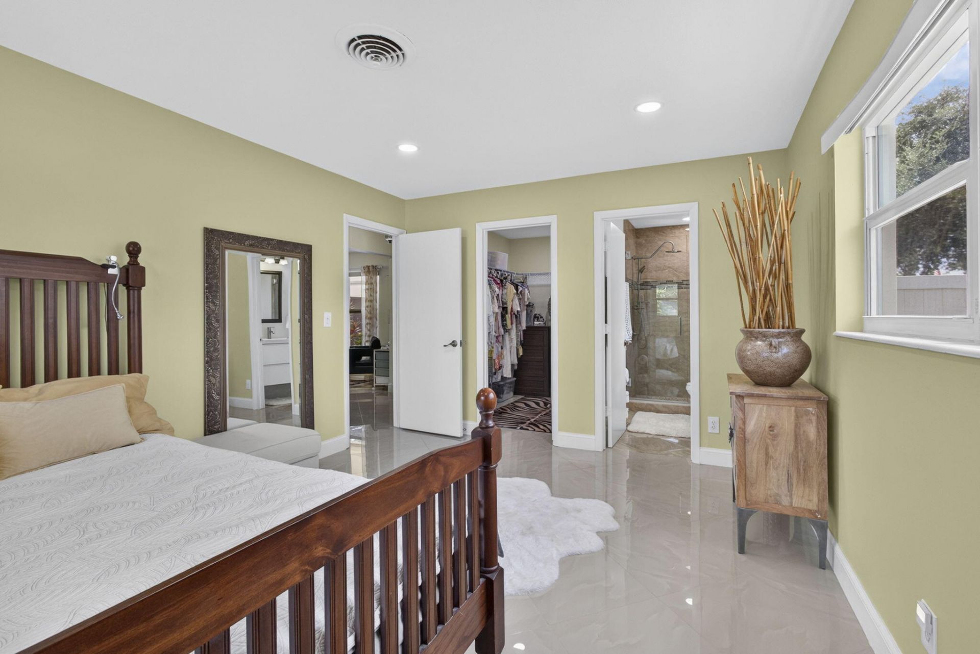 9860 Honeysuckle Avenue, Palm Beach Gardens, FL 33410 Photo