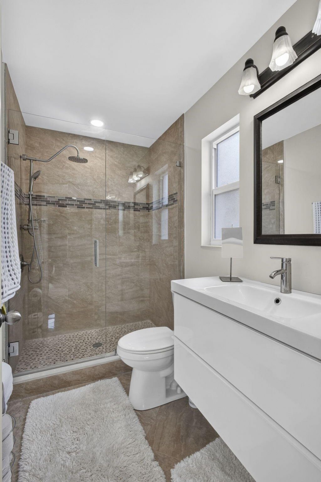 9860 Honeysuckle Avenue, Palm Beach Gardens, FL 33410 Photo