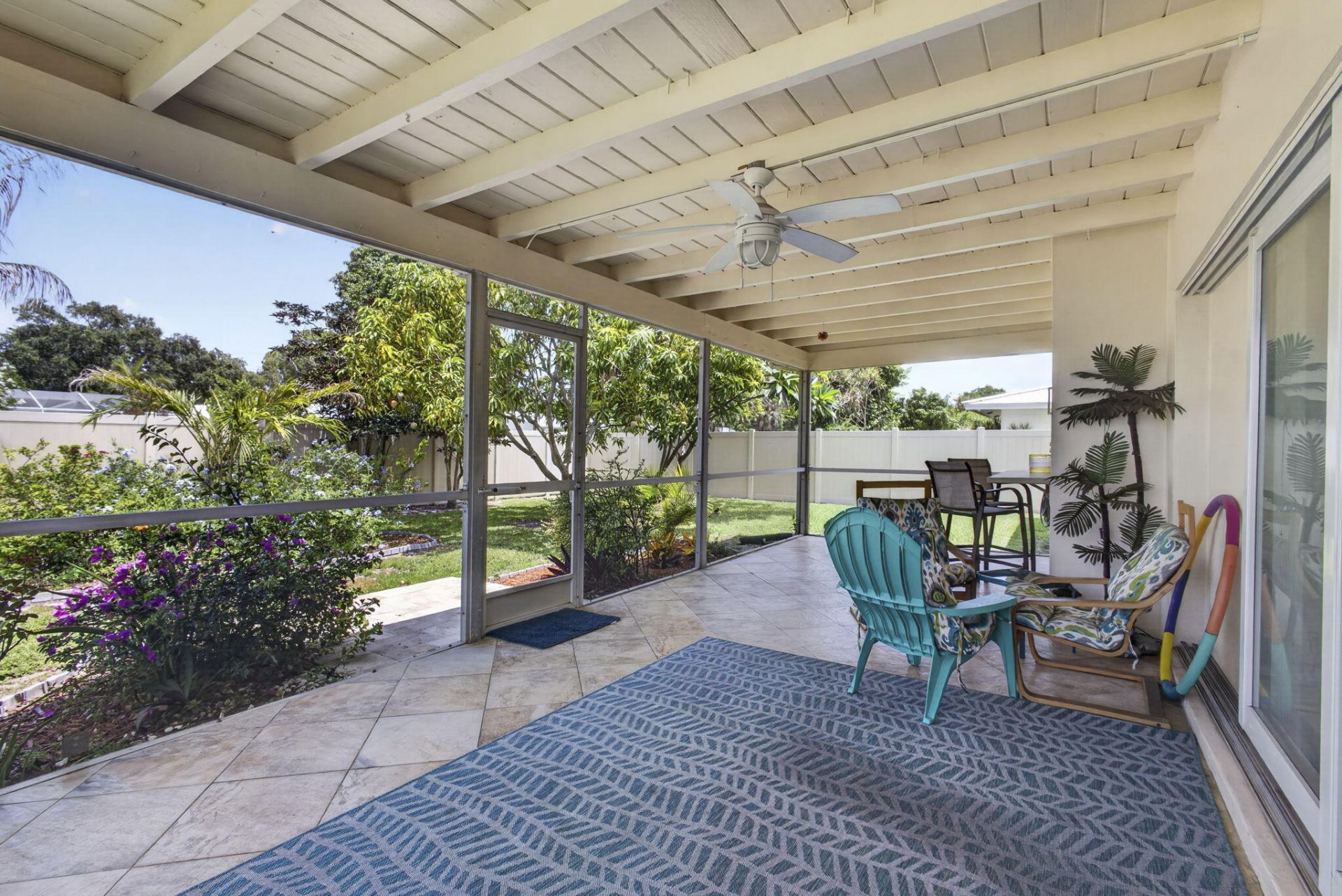 9860 Honeysuckle Avenue, Palm Beach Gardens, FL 33410 Photo