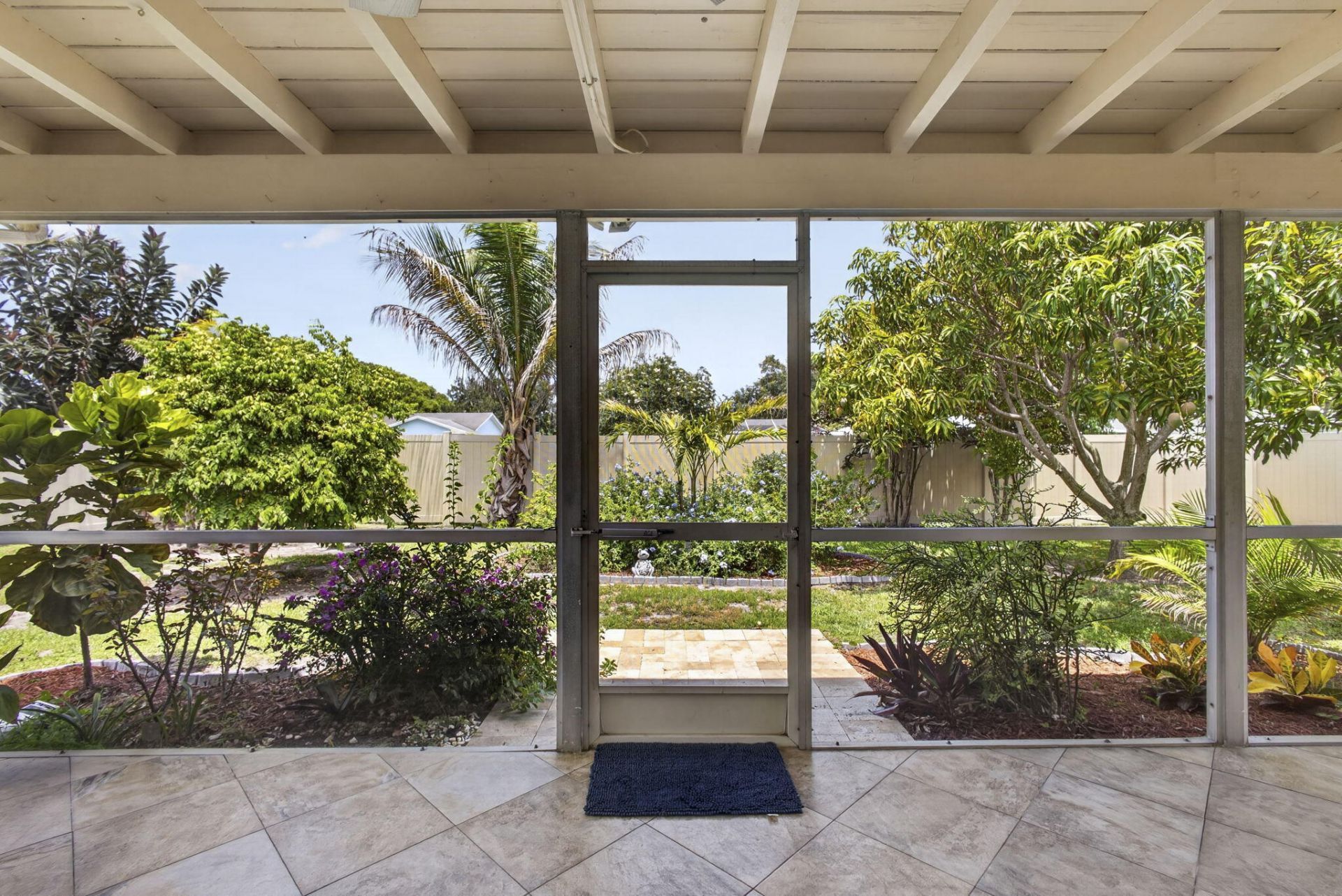 9860 Honeysuckle Avenue, Palm Beach Gardens, FL 33410 Photo