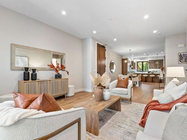 221 Hope Street, Mountain View, CA 94041