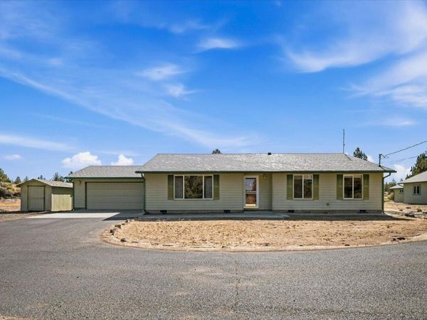 6565 NW Homestead Way, Redmond, OR 97756
