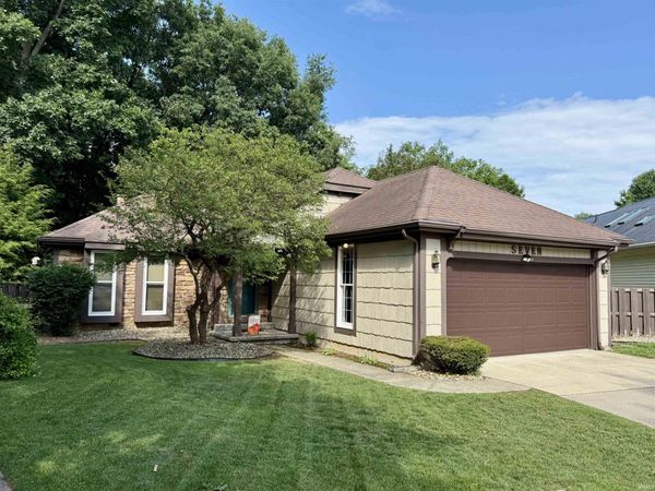 7 Salem Court, Elkhart, IN 46514
