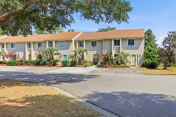 951 Plantation Dr. photo 4