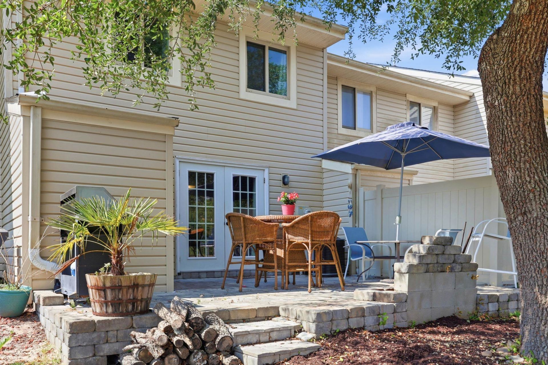 951 Plantation Dr. Photo 31