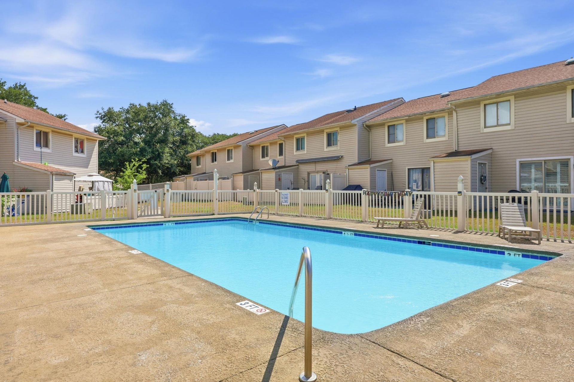 951 Plantation Dr. Photo 37