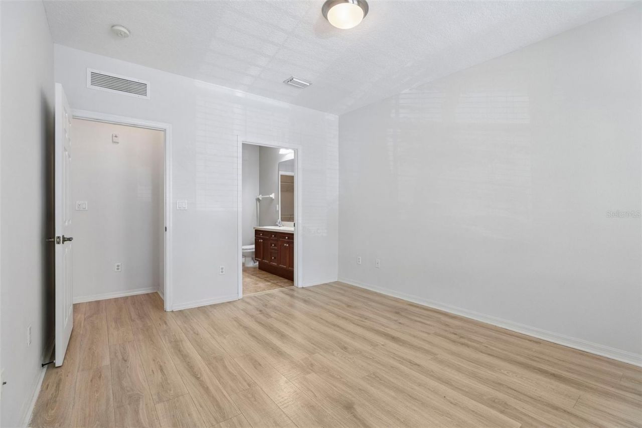 11564 Mizzon Drive, Unit 102, Windermere, FL 34786 Photo
