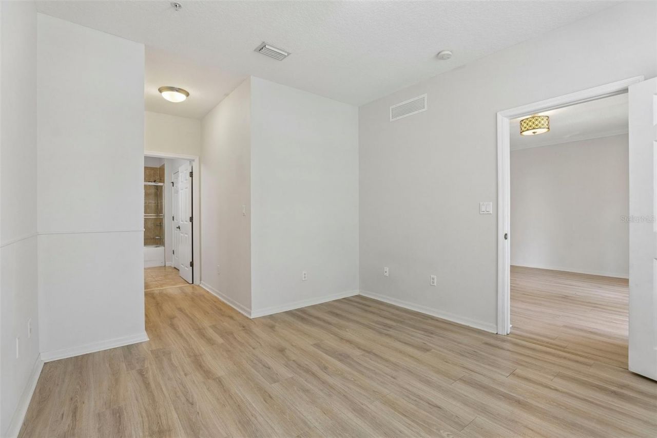 11564 Mizzon Drive, Unit 102, Windermere, FL 34786 Photo