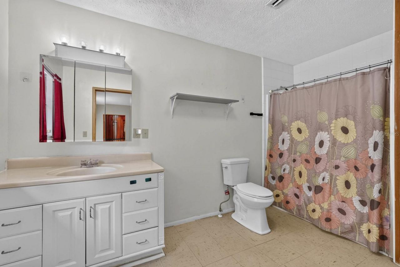 131 Dunn Avenue, San Mateo, FL 32187 Photo