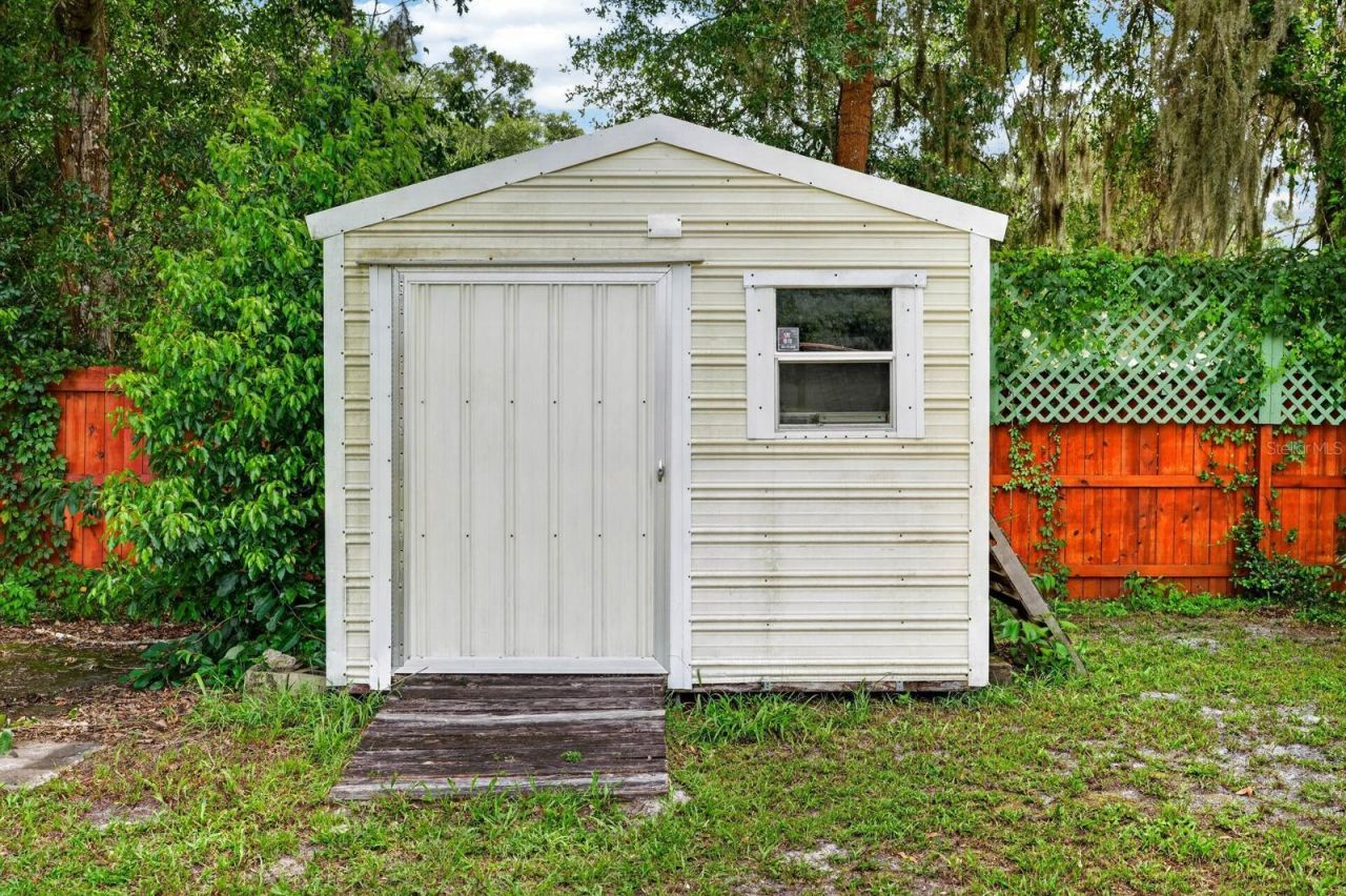 131 Dunn Avenue, San Mateo, FL 32187 Photo