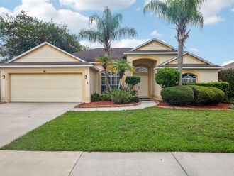 2302 TOWERING OAKS CIRCLE Seffner, FL 33584