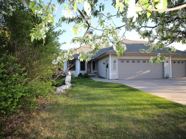 1524 Creek Lane, Northfield, MN 55057
