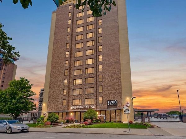 700 E 8th Street, Unit 5K, Kansas City, MO 64106
