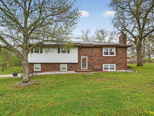 2905 Southern Hills Drive , Joplin, MO 64804