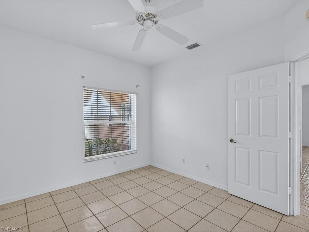 5210 Birmingham Dr , Unit 101, Naples, FL 34110 Photo