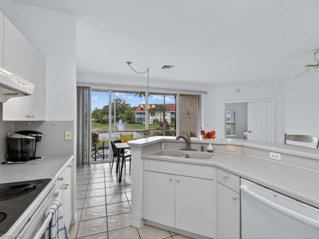 5210 Birmingham Dr , Unit 101, Naples, FL 34110 Photo
