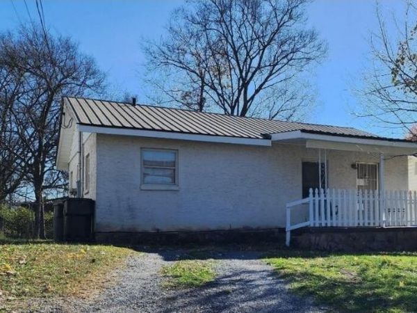 3314 Tarlton Avenue, Chattanooga, TN 37410